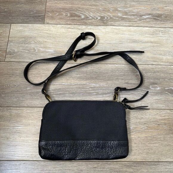 Pistil Black Crossbody Bag - Picture 1 of 4